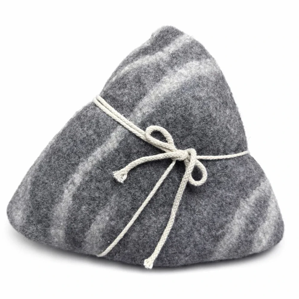 Cat Cave Premium Felt Cat Bed for Indoor Cats, Handmade 100% Merino Wool, Med.